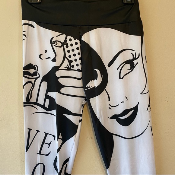 NWT “I LOVE SQUATS” COMIC STRIP DESIGN BLACK WHITE LEGGINGS SIZE SMALL - Picture 6 of 7